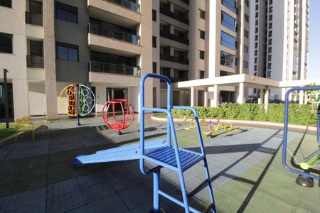 Apartamento para alugar com 115m², 3 quartos e 2 vagasÁrea comum - Playground