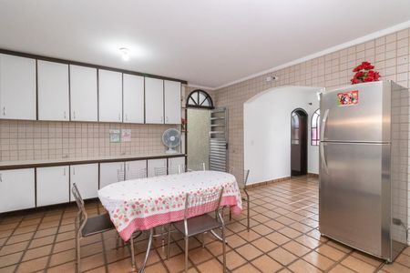 Casa à venda com 399m², 4 quartos e 2 vagasCozinha 1