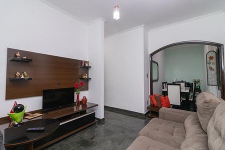 Casa à venda com 399m², 4 quartos e 2 vagasSala