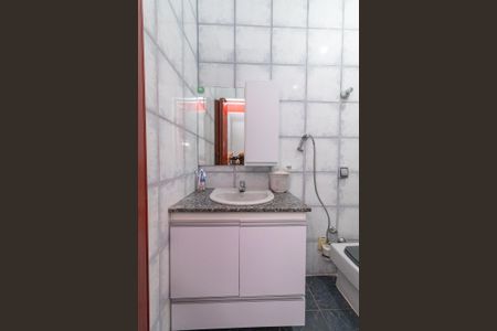 Casa à venda com 399m², 4 quartos e 2 vagasBanheiro do Quarto 2 - Suíte