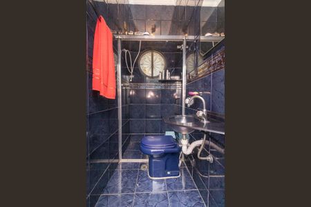 Casa à venda com 399m², 4 quartos e 2 vagasBanheiro 3