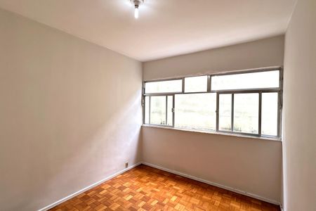 Apartamento à venda com 63m², 2 quartos e sem vaga