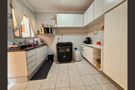 Casa à venda com 200m², 3 quartos e 2 vagasCozinha