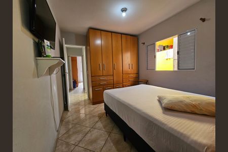 Casa à venda com 200m², 3 quartos e 2 vagasQuarto 2