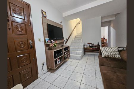 Sala de casa à venda com 3 quartos, 200m² em Jardim Monte Azul, São Paulo