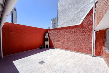 Casa de condomínio à venda com 200m², 3 quartos e 3 vagas Casa de condomínio à venda com 200m², 3 quartos e 3 vagasÁrea externa