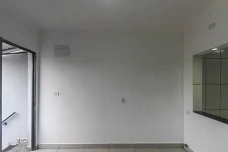 Casa para alugar com 1 quarto, 48m² em Parque Sao Rafael, São Paulo