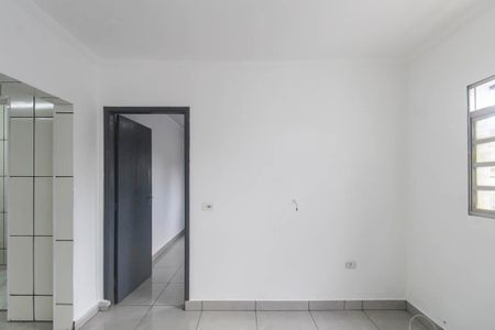 Casa para alugar com 1 quarto, 48m² em Parque Sao Rafael, São Paulo