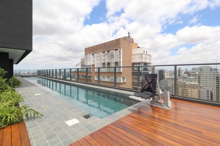 Studio para alugar com 35m², 1 quarto e 1 vaga Studio para alugar com 35m², 1 quarto e 1 vagaÁrea comum - Piscina