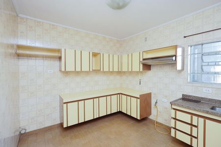 Casa para alugar com 65m², 1 quarto e 1 vaga Casa para alugar com 65m², 1 quarto e 1 vagaCozinha - Armários