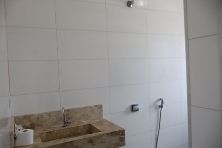 Casa à venda com 210m², 2 quartos e 3 vagasBanheiro Suíte