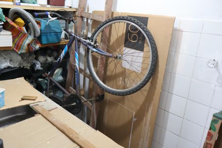 Casa à venda com 210m², 2 quartos e 3 vagasCozinha garagem