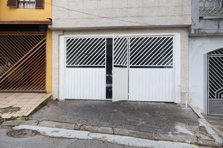 Casa à venda com 210m², 2 quartos e 3 vagasFachada e portão