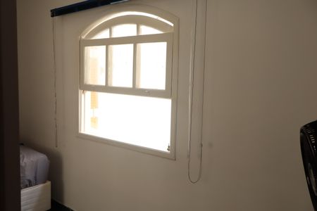 Casa à venda com 210m², 2 quartos e 3 vagasQuarto 1