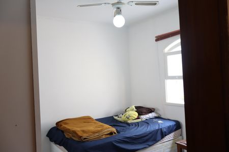 Casa à venda com 210m², 2 quartos e 3 vagasQuarto 2