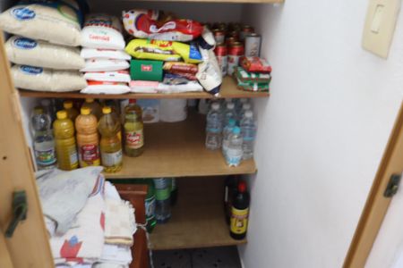Casa à venda com 210m², 2 quartos e 3 vagasQuarto de dispensa