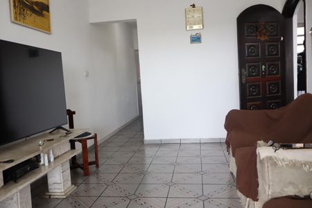 Casa à venda com 210m², 2 quartos e 3 vagasSala