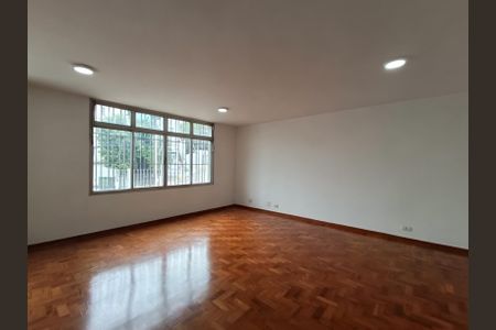 Casa para alugar com 3 quartos, 179m² em Mirandópolis, São Paulo