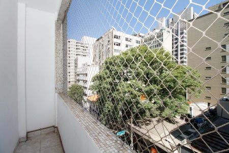 Apartamento para alugar com 116m², 2 quartos e sem vaga Apartamento para alugar com 116m², 2 quartos e sem vagaVaranda do Quarto 2