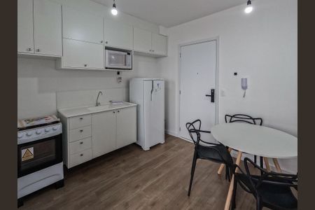 Apartamento para alugar com 38m², 2 quartos e 1 vaga
