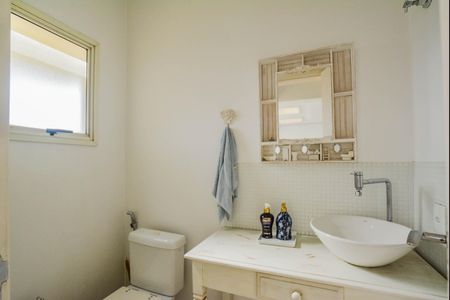 Apartamento para alugar com 200m², 3 quartos e 2 vagas Apartamento para alugar com 200m², 3 quartos e 2 vagasLavabo