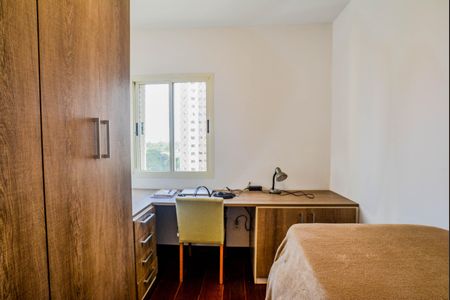 Apartamento para alugar com 200m², 3 quartos e 2 vagas Apartamento para alugar com 200m², 3 quartos e 2 vagasQuarto 2