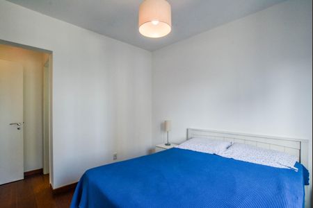 Apartamento para alugar com 200m², 3 quartos e 2 vagas Apartamento para alugar com 200m², 3 quartos e 2 vagasQuarto Suíte