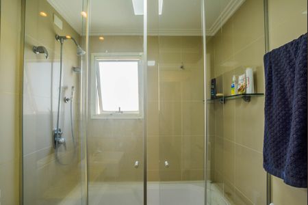 Apartamento para alugar com 200m², 3 quartos e 2 vagas Apartamento para alugar com 200m², 3 quartos e 2 vagasBanheiro da Suíte