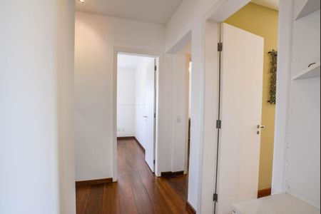 Apartamento para alugar com 200m², 3 quartos e 2 vagas Apartamento para alugar com 200m², 3 quartos e 2 vagasCorredor