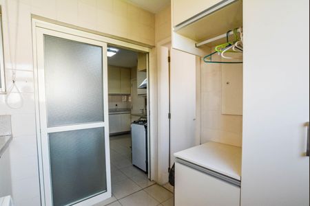 Apartamento para alugar com 200m², 3 quartos e 2 vagas Apartamento para alugar com 200m², 3 quartos e 2 vagasÁrea de Serviço
