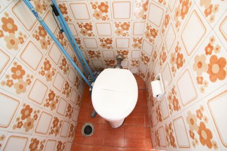 Apartamento à venda com 74m², 2 quartos e 1 vaga Apartamento à venda com 74m², 2 quartos e 1 vagaBanheiro de serviço