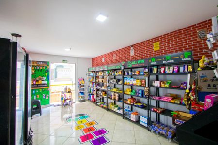 Apartamento à venda com 108m², 3 quartos e 1 vaga Apartamento à venda com 108m², 3 quartos e 1 vagaÁrea comum - Mini Mercado