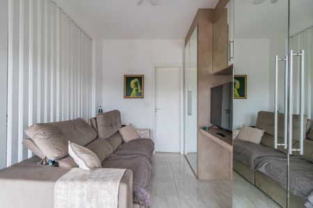 Apartamento à venda com 180m², 2 quartos e 2 vagas Apartamento à venda com 180m², 2 quartos e 2 vagasSala