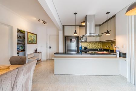 Apartamento à venda com 180m², 2 quartos e 2 vagas Apartamento à venda com 180m², 2 quartos e 2 vagasSala