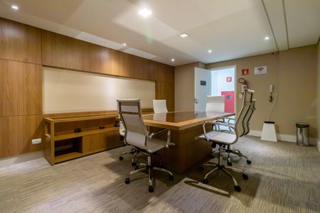 Apartamento à venda com 180m², 2 quartos e 2 vagas Apartamento à venda com 180m², 2 quartos e 2 vagasÁrea Comum