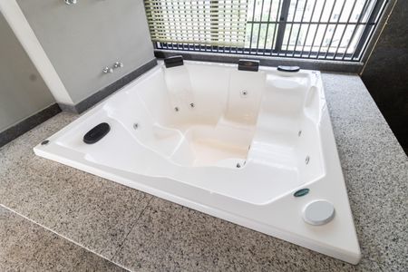 Apartamento à venda com 180m², 2 quartos e 2 vagas Apartamento à venda com 180m², 2 quartos e 2 vagasÁrea Comum