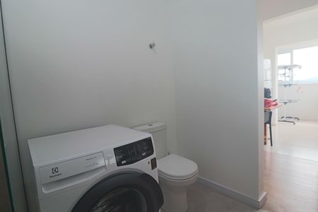 Banheiro de kitnet/studio para alugar com 1 quarto, 37m² em Hamburgo Velho, Novo Hamburgo