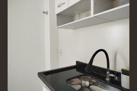 Cozinha de kitnet/studio para alugar com 1 quarto, 40m² em Vila Esperança, São Paulo