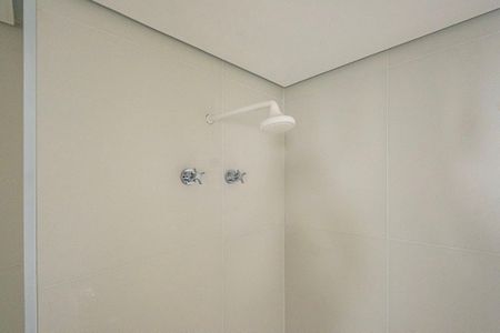 Banheiro de kitnet/studio para alugar com 1 quarto, 37m² em Jardim Paulista, São Paulo