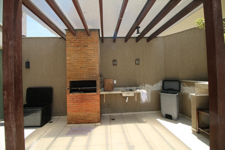 Apartamento à venda com 60m², 2 quartos e 1 vagaÁrea comum - Churrasqueira