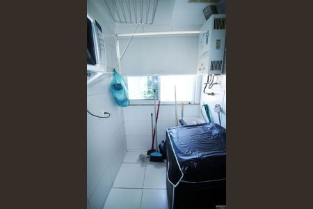 Apartamento à venda com 60m², 2 quartos e 1 vagaÁrea de Serviço