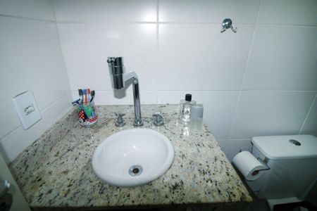 Apartamento à venda com 60m², 2 quartos e 1 vagaBanheiro da Suíte