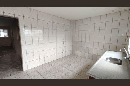 Casa à venda com 375m², 4 quartos e 2 vagas Casa à venda com 375m², 4 quartos e 2 vagasCasa 1 - Cozinha