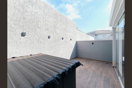 Casa de condomínio à venda com 106m², 3 quartos e 2 vagas Casa de condomínio à venda com 106m², 3 quartos e 2 vagasQuintal