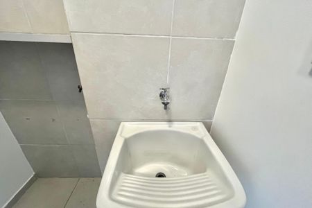 Apartamento para alugar com 40m², 2 quartos e sem vaga Apartamento para alugar com 40m², 2 quartos e sem vagaÁrea de Serviço