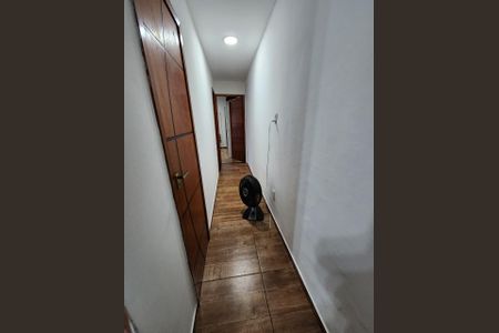 Casa para alugar com 200m², 2 quartos e sem vaga Casa para alugar com 200m², 2 quartos e sem vagaCorredor