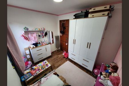 Quarto de casa para alugar com 2 quartos, 200m² em Inhoaiba, Rio de Janeiro