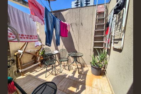 Casa à venda com 97m², 2 quartos e sem vaga Casa à venda com 97m², 2 quartos e sem vagaQuintal