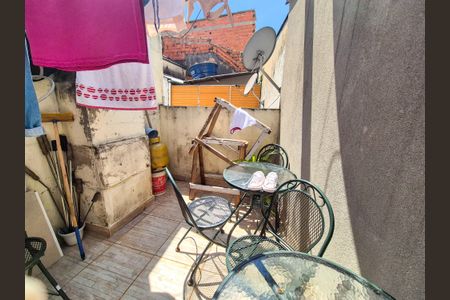 Casa à venda com 97m², 2 quartos e sem vaga Casa à venda com 97m², 2 quartos e sem vagaQuintal