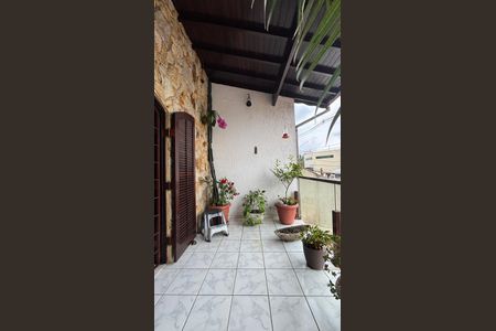 Casa à venda com 393m², 3 quartos e 2 vagasSuite Varanda